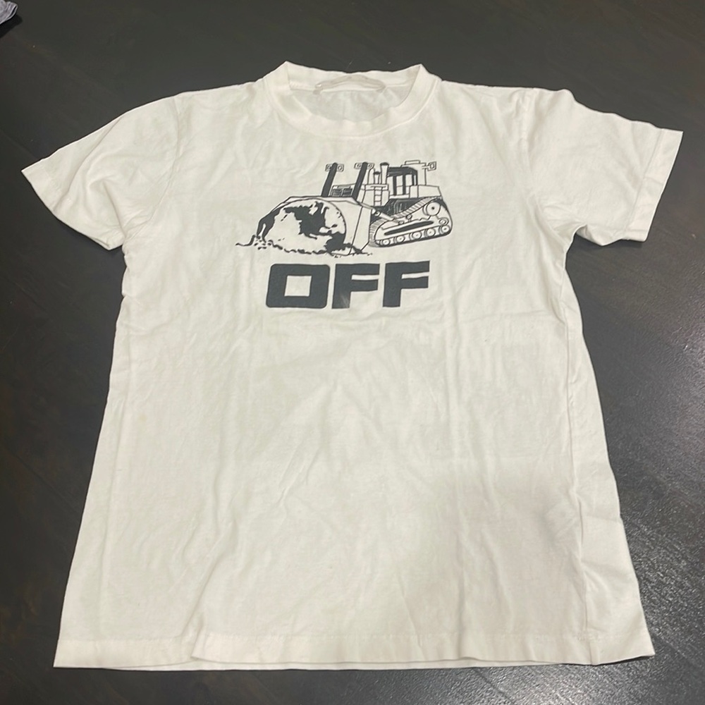 Off White World is a Caterpillar T Shirt (size small)